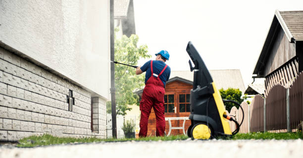 Best Driveway Pressure Washing  in Stuart, IA